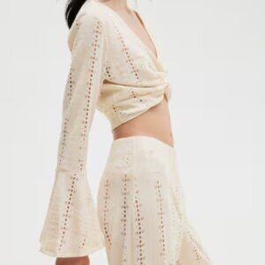 Twist-Detail Crop Top